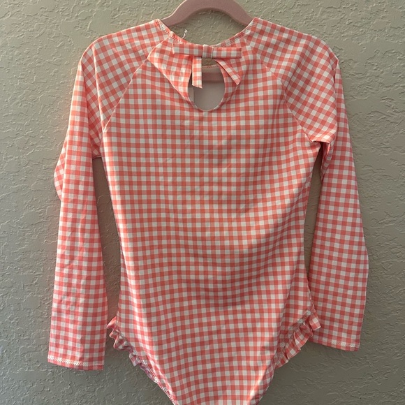 Vineyard Vines Pink & White Gingham Performance Girls Medium Bathing Suit - Picture 2 of 5